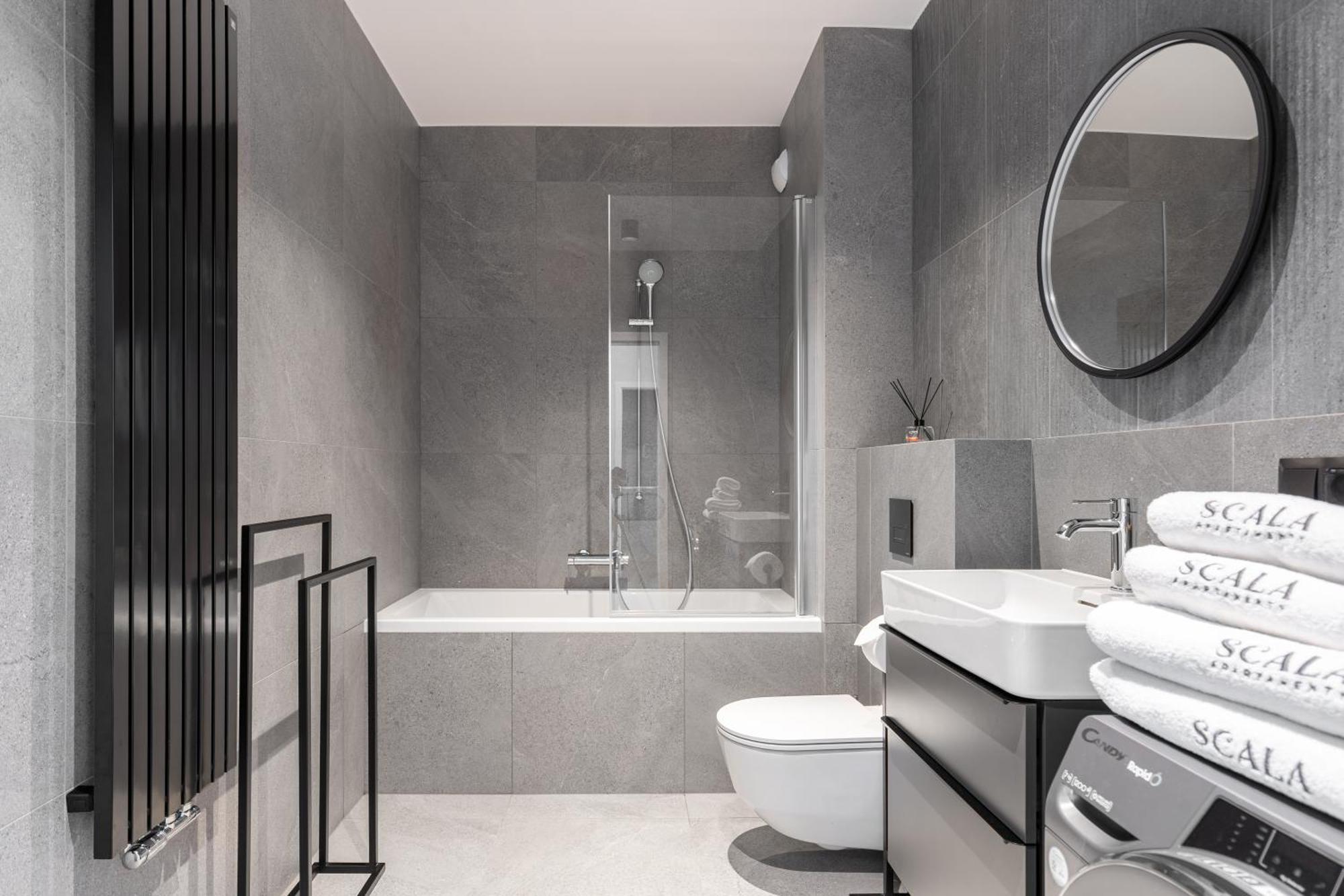 Scala 60C City Center Apartments By Lion Apartments Gdansk Bagian luar foto