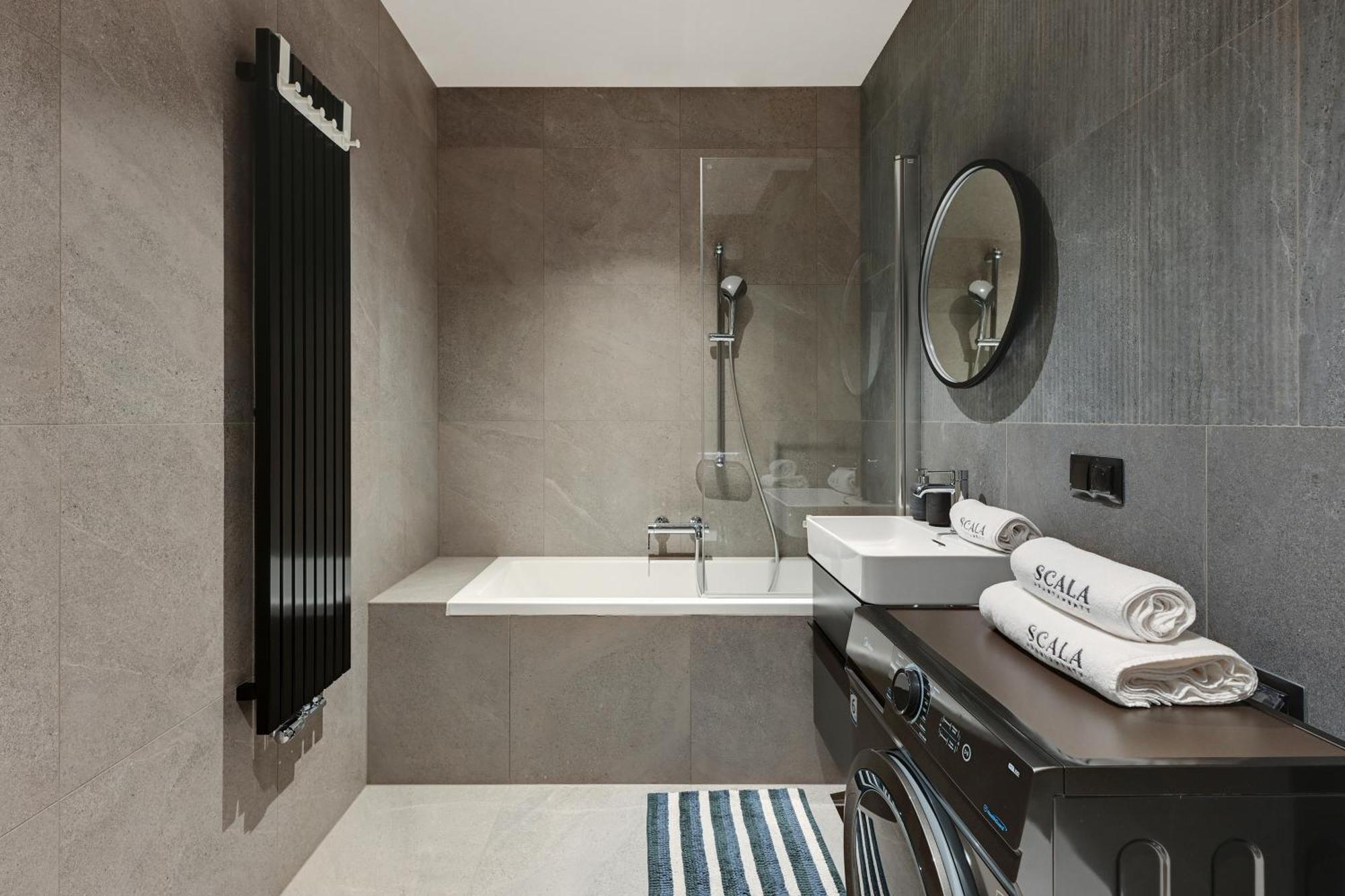 Scala 60C City Center Apartments By Lion Apartments Gdansk Bagian luar foto